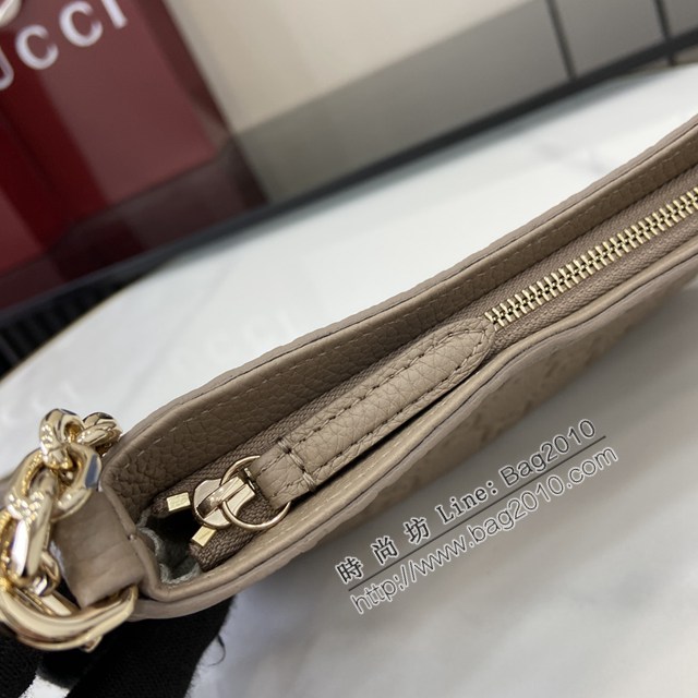 Gucci專櫃古馳最新款Emblem系列超迷你肩背包鏈條女包 jh2856型號：815278